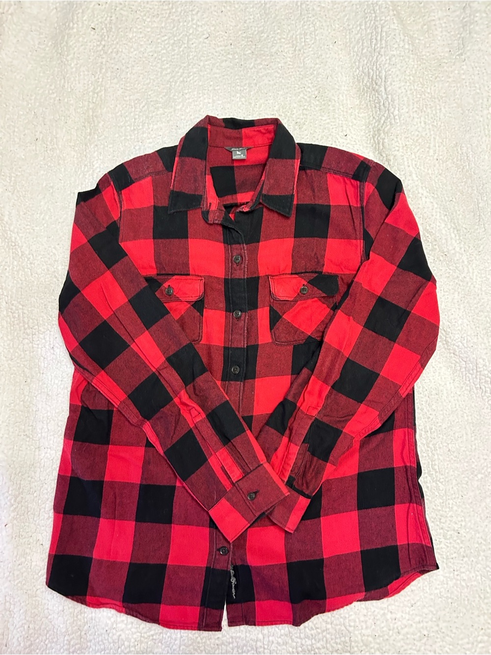 Eddie Bauer Favorite Flannel Shirt Red & Black Checkered